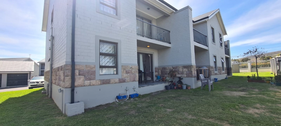 To Let 2 Bedroom Property for Rent in Burgundy Estate Western Cape
